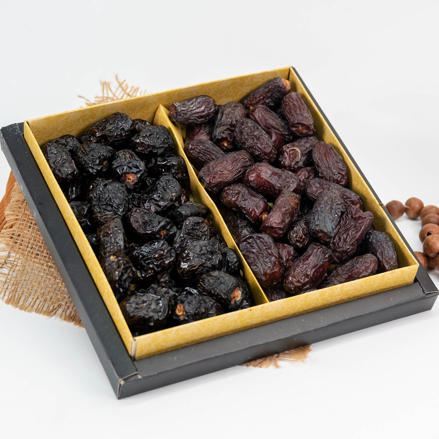 Luxury 1KG Gift Box - Ajwa Special + Kalmi