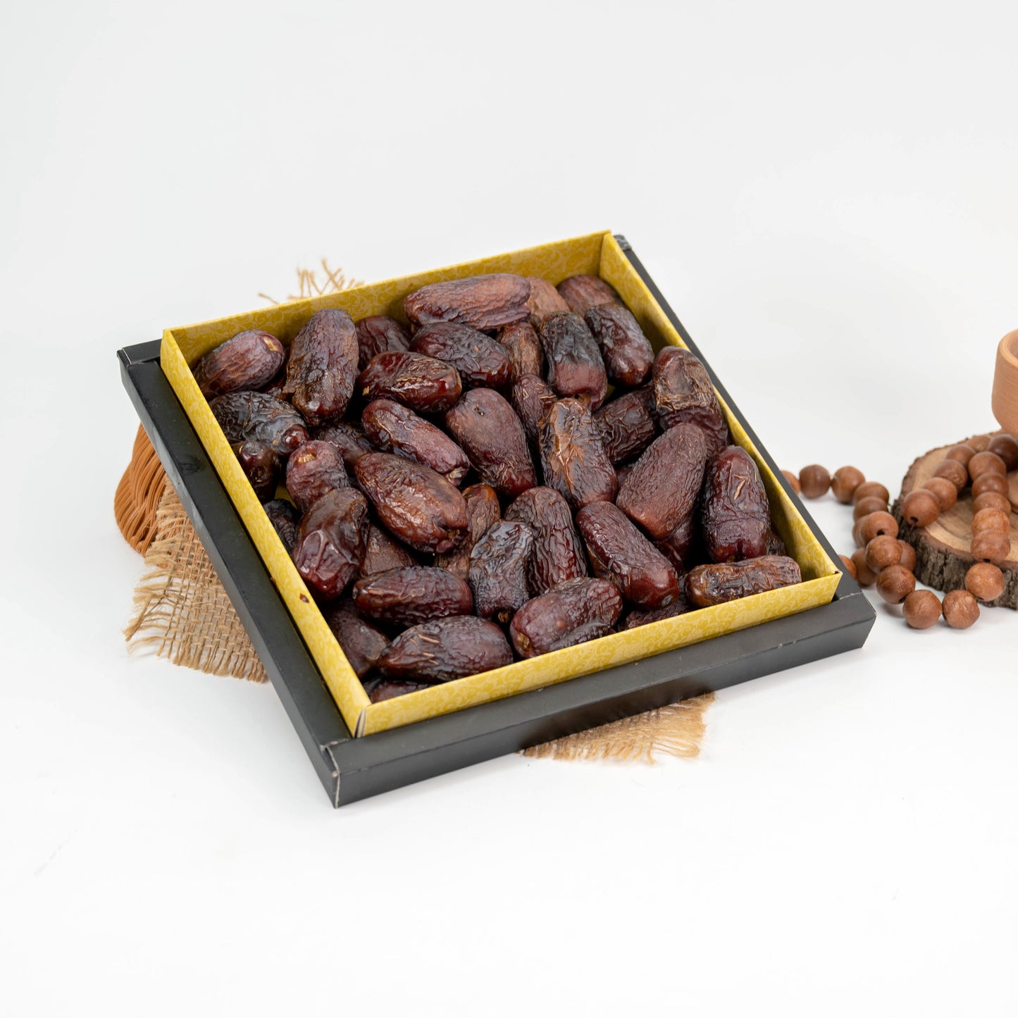 Amber Date 1KG Gift Box | عنبر