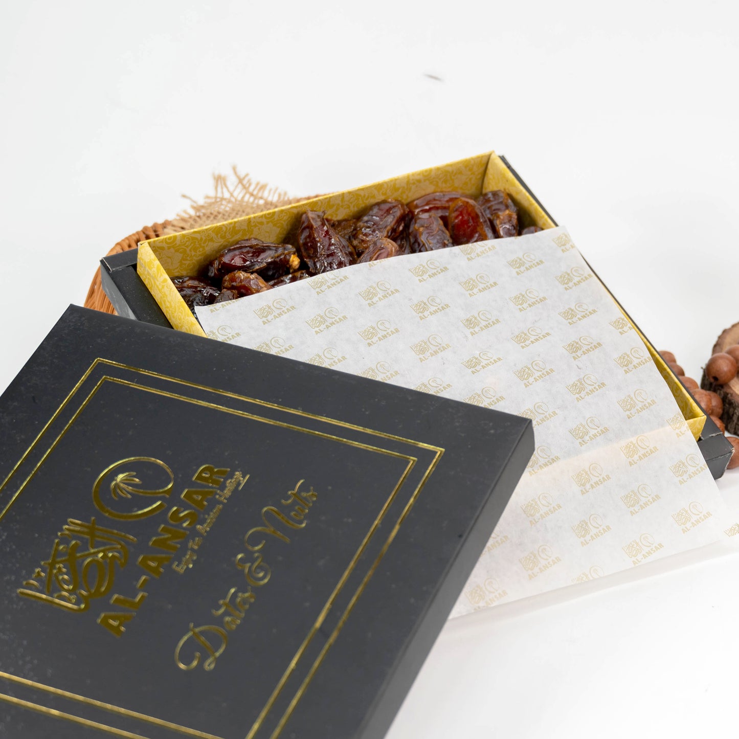 Mabroom Date 1KG Gift Boxes | مبروم